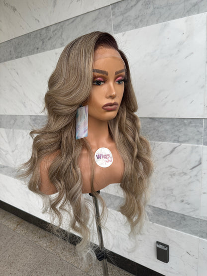 DIVA Collection “Monroe”